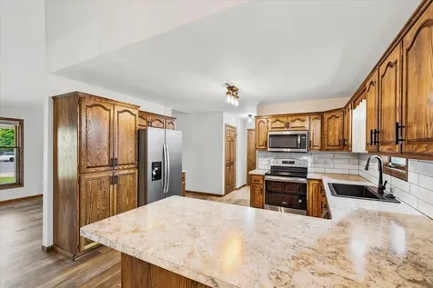 11826 Larabee Circle NE Albertville MN 55301