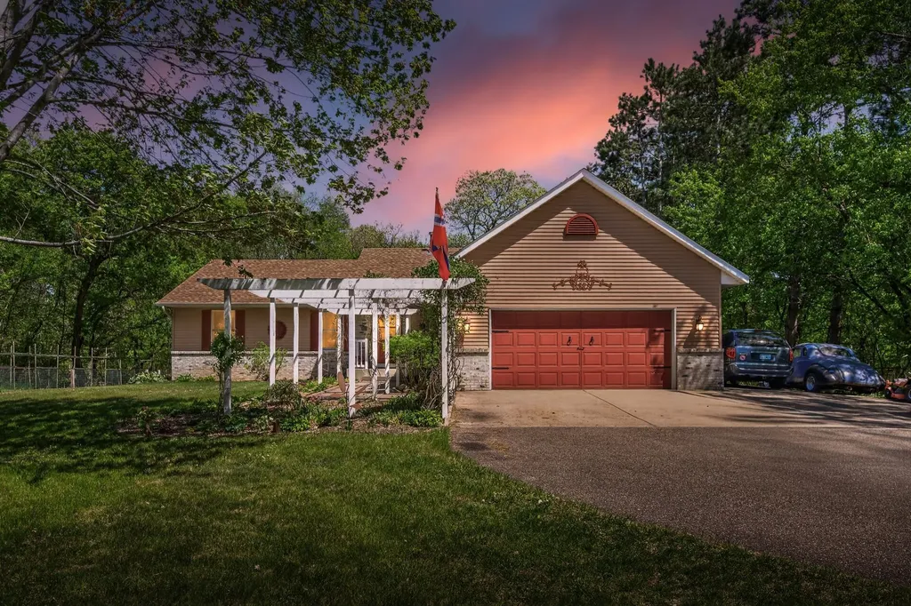 19761 Rum River Boulevard NW Oak Grove MN 55011