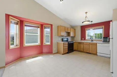 125 Gloria Avenue Green Isle MN 55338