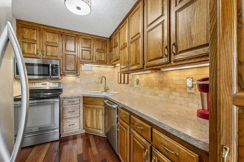 8720 N Maplebrook Circle Brooklyn Park MN 55445
