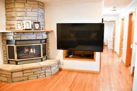 885 Briarwood Drive Worthington MN 56187