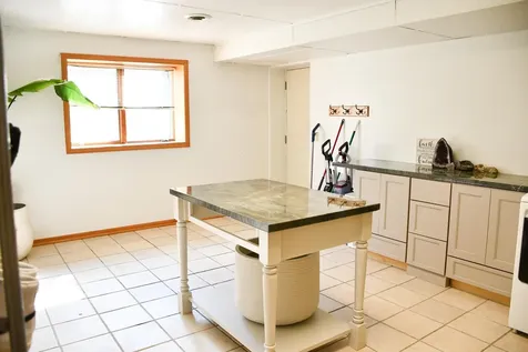 885 Briarwood Drive Worthington MN 56187