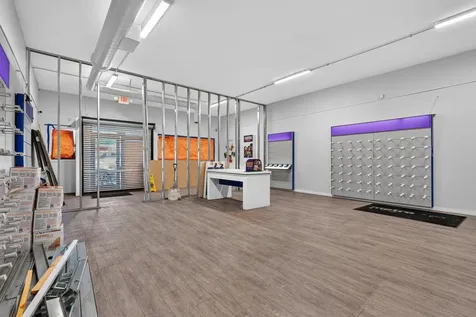 1005 W Broadway Avenue Minneapolis MN 55411