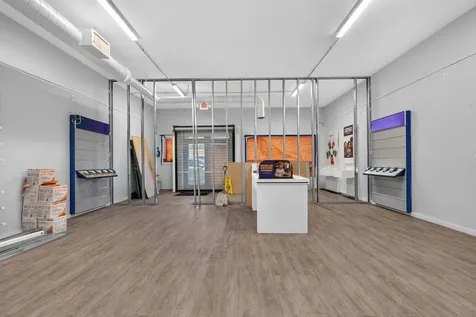 1005 W Broadway Avenue Minneapolis MN 55411
