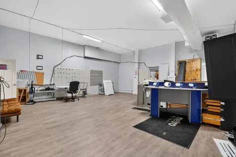 1005 W Broadway Avenue Minneapolis MN 55411