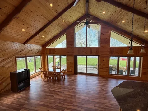 1377 Riverside Drive NW Baudette MN 56623