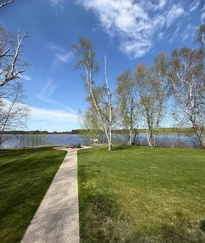1377 Riverside Drive NW Baudette MN 56623