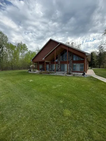 1377 Riverside Drive NW Baudette MN 56623