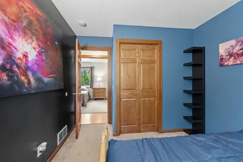14221 11th Avenue S Burnsville MN 55337