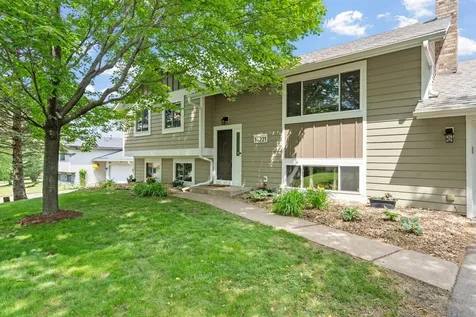 14221 11th Avenue S Burnsville MN 55337