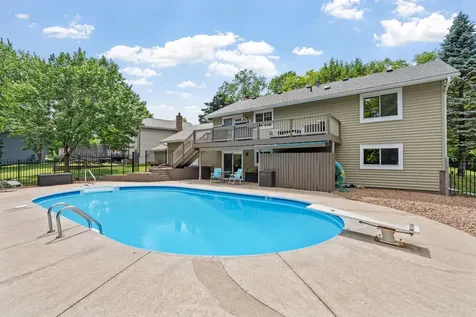 14221 11th Avenue S Burnsville MN 55337