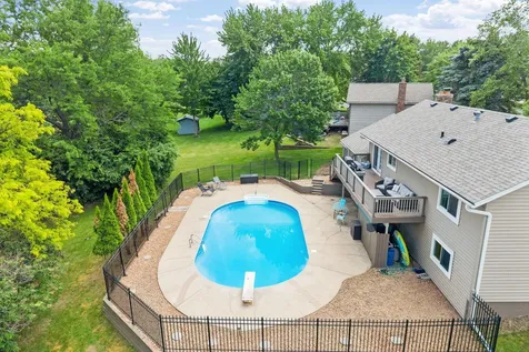 14221 11th Avenue S Burnsville MN 55337