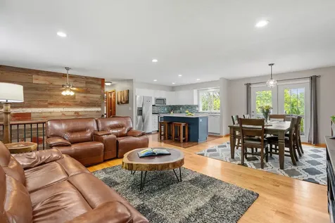 14221 11th Avenue S Burnsville MN 55337