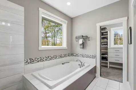 4823 145th Avenue NE Ham Lake MN 55304