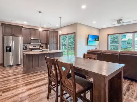 950 W 1st Avenue Edgerton MN 56128
