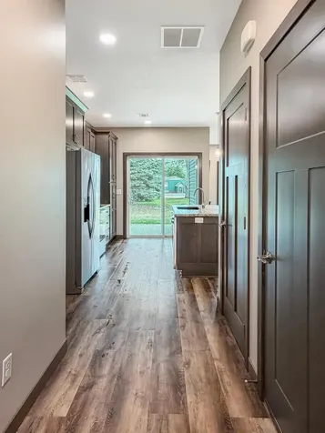 950 W 1st Avenue Edgerton MN 56128