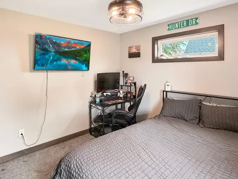 950 W 1st Avenue Edgerton MN 56128