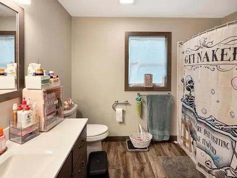 950 W 1st Avenue Edgerton MN 56128