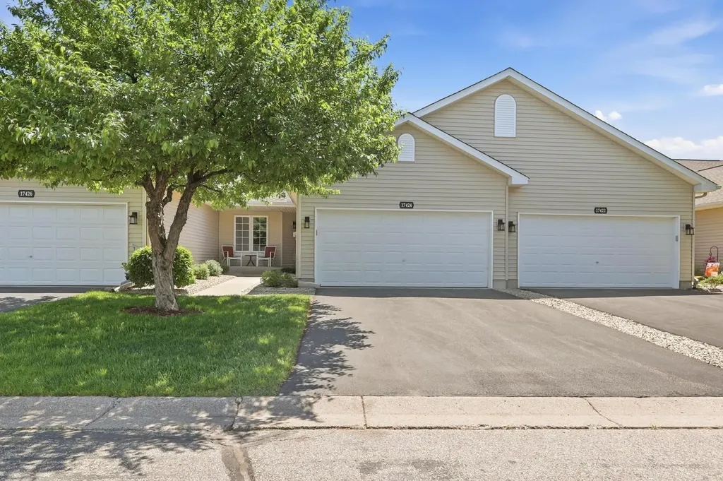 17424 Deerfield Drive SE Prior Lake MN 55372
