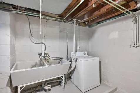 2841 Blackstone Avenue Saint Louis Park MN 55416