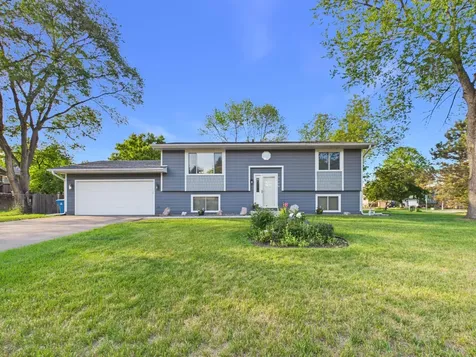 7500 119th Avenue N Champlin MN 55316