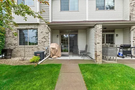 155 Stallion Lane Circle Pines MN 55014