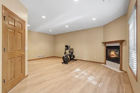 9050 Archer Lane N Maple Grove MN 55311