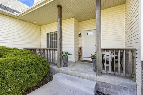 7364 Lambert Avenue NE Albertville MN 55301