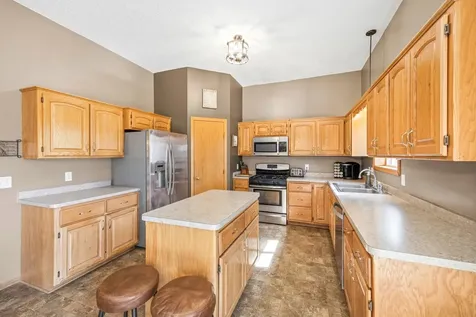 7364 Lambert Avenue NE Albertville MN 55301