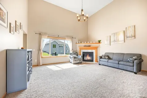 7364 Lambert Avenue NE Albertville MN 55301
