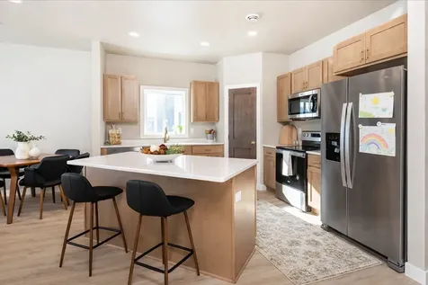 3842 Prairie Lane Moorhead MN 56560