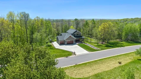 19151 Shamrock Lane Shafer MN 55074