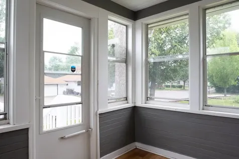 834 Algonquin Avenue Saint Paul MN 55119