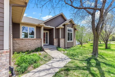 3749 Fox Trail Saint Bonifacius MN 55375