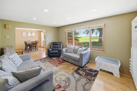 7524 58th St NE Rochester MN 55906