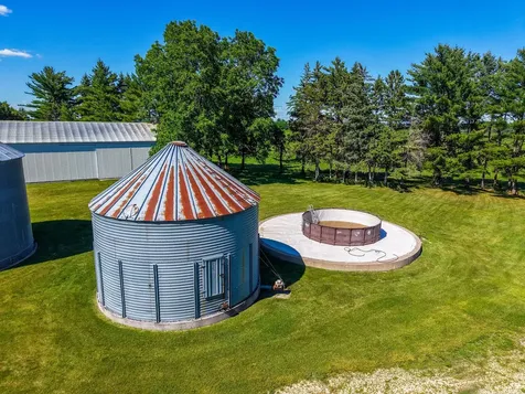 7524 58th St NE Rochester MN 55906