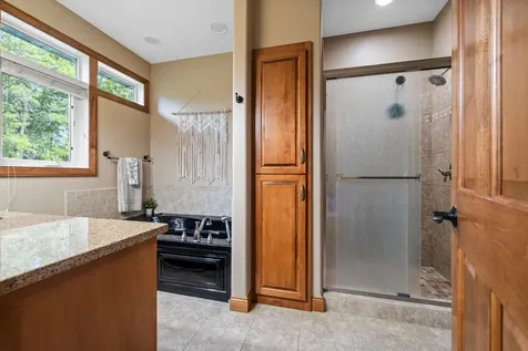 4201 Rue De Frenchman NE Alexandria MN 56308