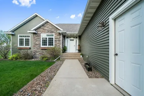 4201 Rue De Frenchman NE Alexandria MN 56308