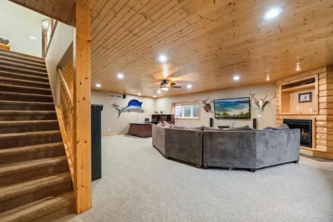 4201 Rue De Frenchman NE Alexandria MN 56308
