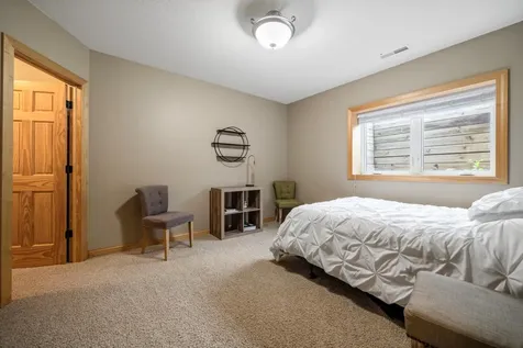 4201 Rue De Frenchman NE Alexandria MN 56308
