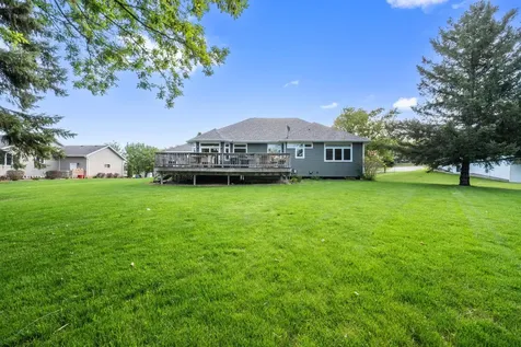 4201 Rue De Frenchman NE Alexandria MN 56308