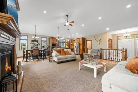 4201 Rue De Frenchman NE Alexandria MN 56308