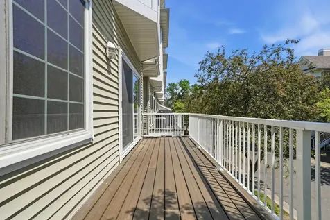 944 Fairfield Way Minnetonka MN 55305