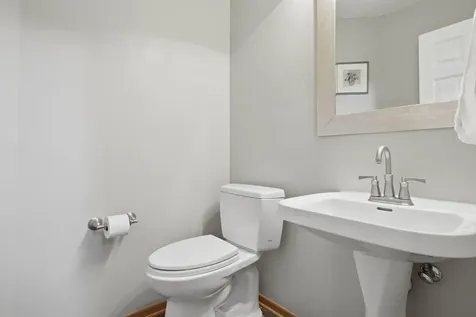 944 Fairfield Way Minnetonka MN 55305