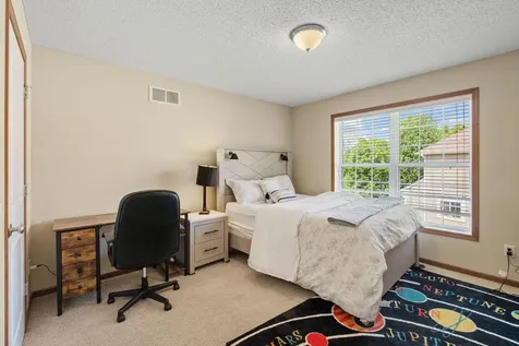 6290 Hedgecroft Avenue S Cottage Grove MN 55016