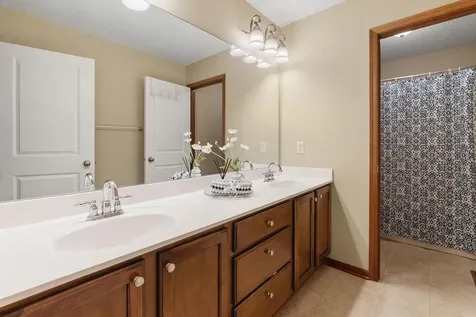 6290 Hedgecroft Avenue S Cottage Grove MN 55016