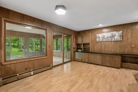 34 N Oaks Road North Oaks MN 55127