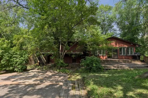 34 N Oaks Road North Oaks MN 55127