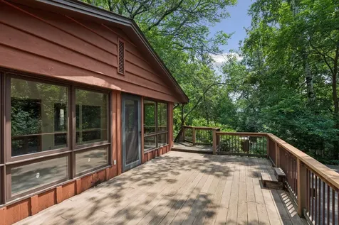 34 N Oaks Road North Oaks MN 55127