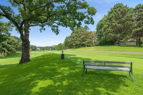 34 N Oaks Road North Oaks MN 55127